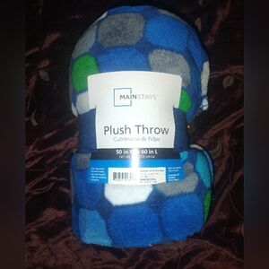 Mainstays Plush Throw Blanket